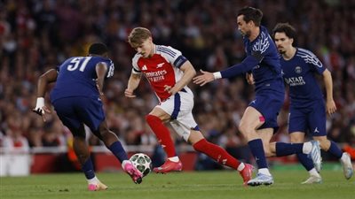 موعد مباراة أرسنال وباريس سان جيرمان بدوري الأبطال والقنوات الناقلة بث مباشر