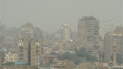 خاصة عند تشغيل التكييف.. إزاي تحمي بيتك وقت العاصفة الترابية وتقلل الأضرار؟