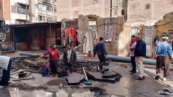 كسر ماسورة مياه وهبوط