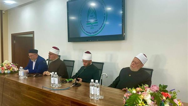 الدكتور نظير عياد