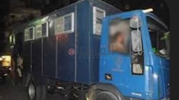 خلال تمثيل الجريمة