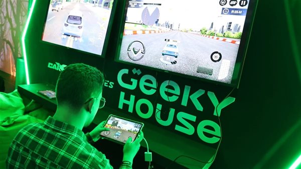 إطلاق معرض في القاهرة