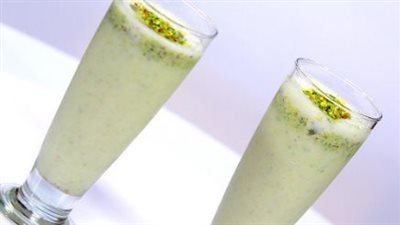 طريقة عمل السوبيا البودرة للشيف حسن.. 3 وصفات والأخيرة سموذي سوبيا بالبستاشيو