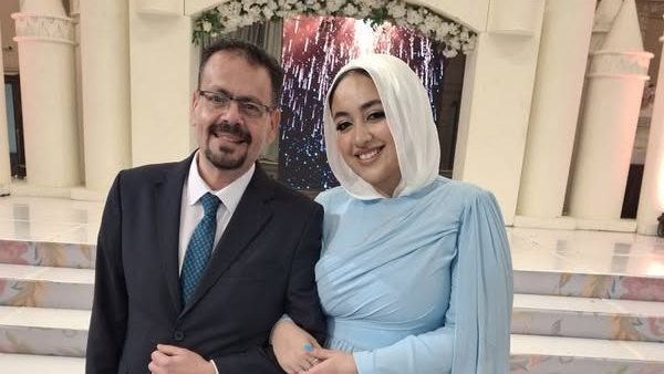 الطالبة سما ووالدها