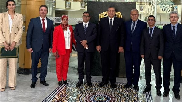 جولة مشاورات سياسية