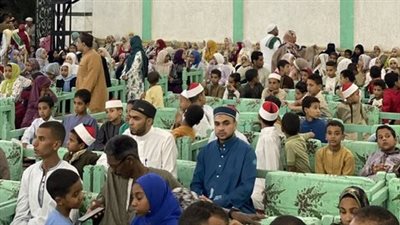 تكريم 1200 من حفظة القرآن الكريم في الساحة الرضوانية بالأقصر| صور