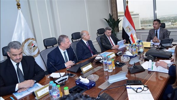 وزير التموين