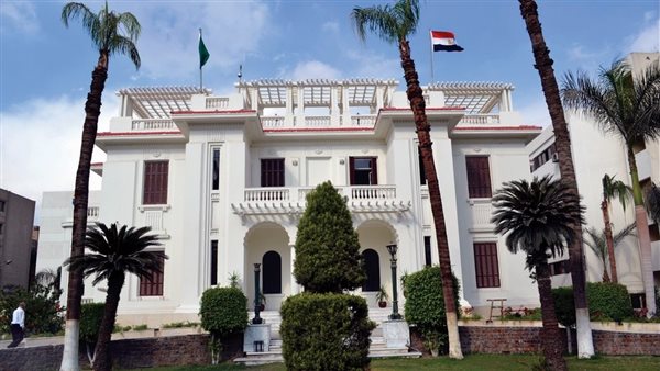 مبني محافظة الجيزة