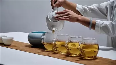 شاي بو إير.. الحل الطبيعي للتخلص من احتباس السوائل وإنقاص الوزن