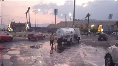 محافظ السويس يتابع آثار موجة الأمطار ويعلن عن انقطاع الكهرباء بمنطقة العبور للصيانة