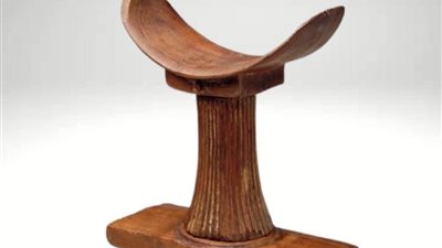 المتحف المصري بالتحرير يعرض قطعة أثرية نادرة من الأثاث الجنائزي