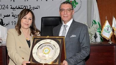 الاتحاد الإفريقي للكرة الطائرة يختار ياسر قمر مستشارًا لمجلس الإدارة