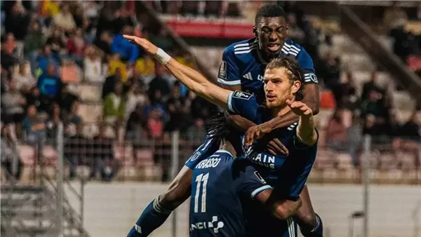 فريق باريس إف سي