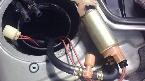 طرمبة البنزين