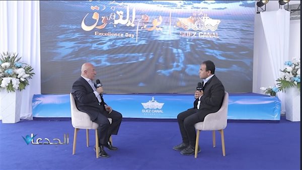 جانب من لقائه