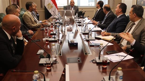 خلال اللقاء 