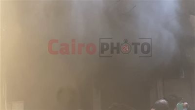 مصرع صغير في حريق محل ببرج سكني بشارع فيصل | صور 