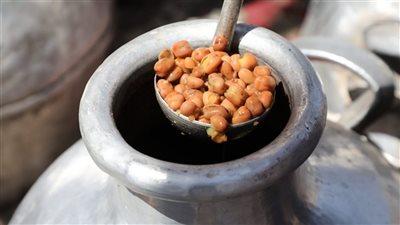 من غير نقع.. طريقة عمل تدميس الفول الست غالية بمكون واحد