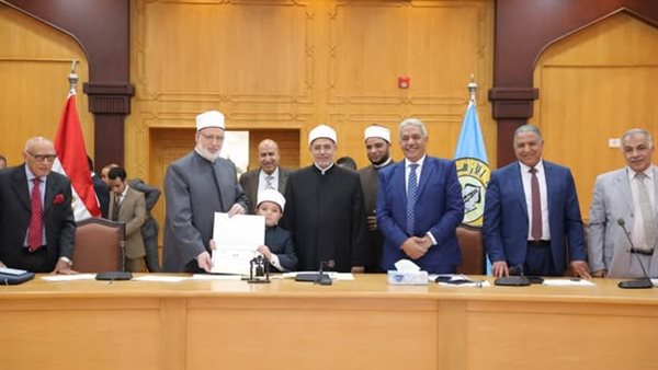  الطالب الأزهري الصغير