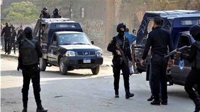 ضربه بالرصاص خلال عمله.. إصابة شخص بطلق ناري داخل محل سجائر في قنا