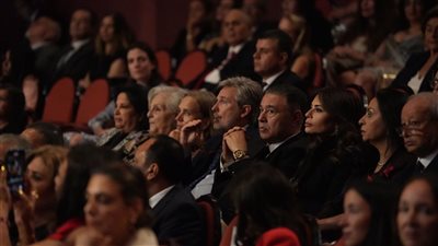 عائدها يخصص للهلال الأحمر المصري.. وزيرة التضامن تشهد أمسية موسيقية بدار الأوبرا | صور