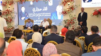 وزير الشباب والرياضة ومحافظ بني سويف يشهدان لقاءً حواريًا مع كيانات واتحادات شبابية