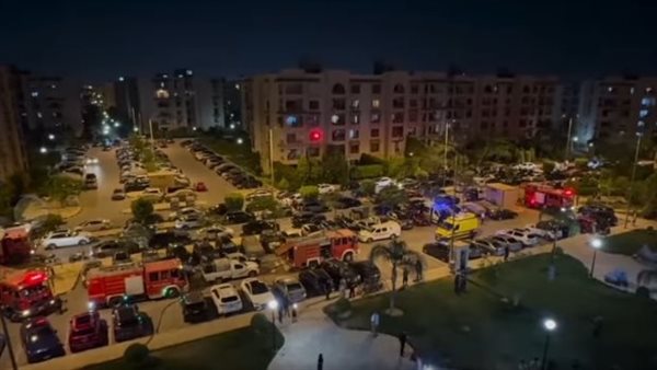 جانب من سيارات الإطفاء