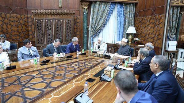 شيخ الأزهر يلتقي