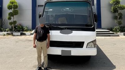 القبض على قائد أتوبيس لسيره عكس الاتجاه بالتجمع الأول