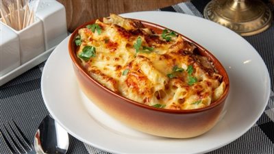 بمكونات بسيطة.. طريقة عمل بطاطس بالبسطرمة والبشاميل