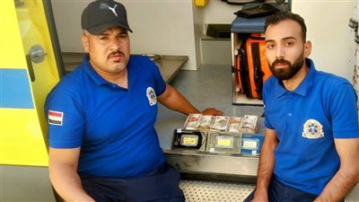 قيمتها 4 ملايين جنيه.. طاقم بهيئة الإسعاف يُعيد سبائك ذهبية لأهل مصاب بحادث مروري في حلوان