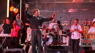 برعاية القاهرة 24 وتنظيم وليد منصور.. رامي صبري يتألق في حفل غنائي بمدينتي بحضور كامل العدد