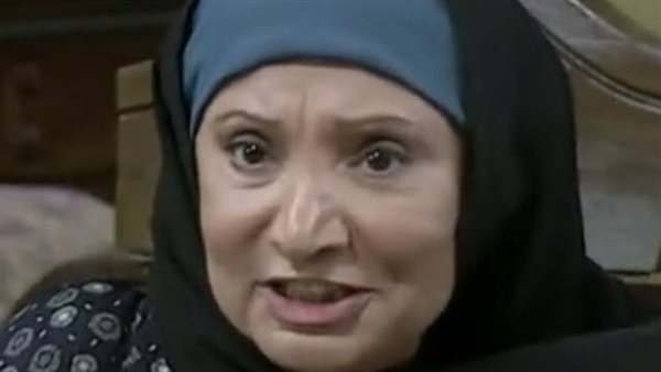 الفنانة دولت سلامة