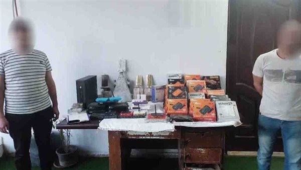 المتهمين والمضبوطات