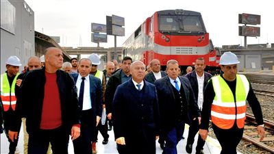 ننفرد بنشر القائمة الكاملة لإيقاف 11 موظفًا عن العمل بالسكة الحديد بسبب مخالفات مهنية