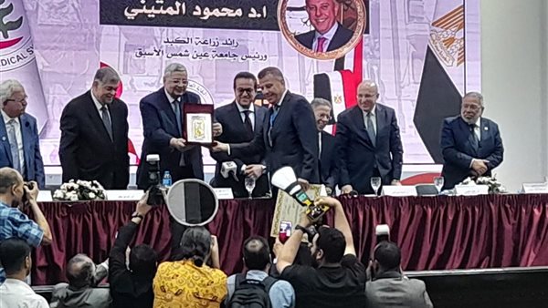 جانب من التكريم 