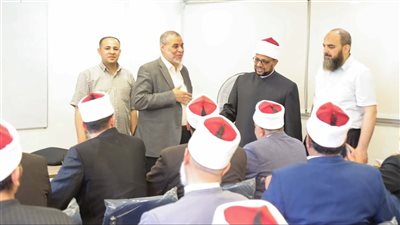  الأمين العام لمجمع البحوث الإسلامية يتفقد الدورة التدريبية لأكاديمية الأزهر العالمية بشأن مهارات الفتوى العملية
