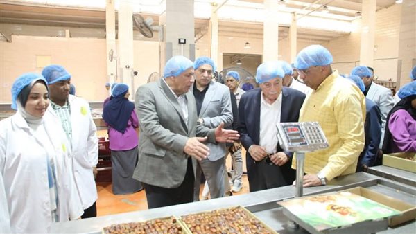 مجمع التمور بالوادي