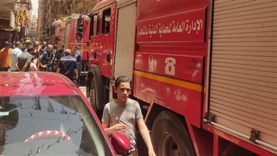 السيطرة على حريق ورشة أحذية بباب الشعرية 