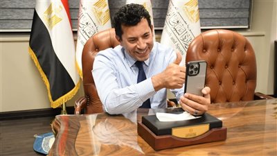 وزير الرياضة يهنئ منتخب الشباب بعد الفوز على غانا والتأهل للمونديال 