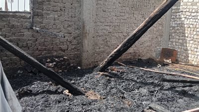 الدفع بسيارتي إطفاء للسيطرة على حريق نشب في 3 منازل بسوهاج 