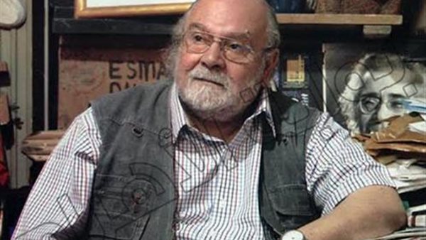 عصمت داوستاشي 