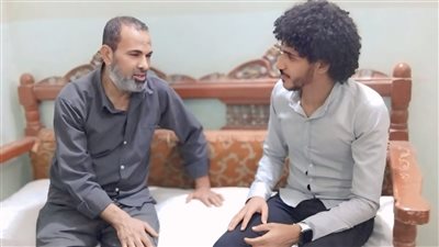 خلافات المصاهرة..والد شاب قُتل في رمضان بأسيوط: شتموني بالجامع وموتوا ابني الوحيد غدرًا