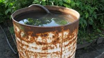 مصرع صغيرة غرقًا إثر سقوطها في برميل مياه بسوهاج