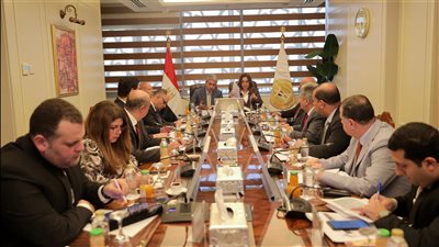  وزير السياحة: ندعم فرص الاستثمار السياحي لاستيعاب الزيادة المستهدفة في أعداد السائحين السنوات المقبلة