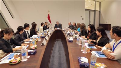 استعدادا لافتتاحه.. وزير السياحة يبحث تعزيز مكانة المتحف المصري الكبير كمركز بحثي دولي في علم المصريات | صور