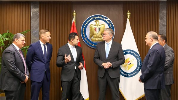 خلال اللقاء