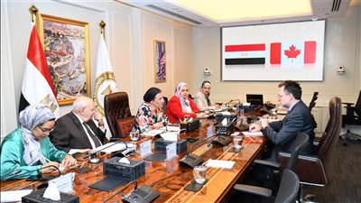 وزيرة البيئة خلال لقائها بالسفير الكندي: مصر وكندا شركاء في العمل البيئي