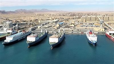 تصدير 83 ألف طن فوسفات من ميناء سفاجا إلى ماليزيا وإندونيسيا