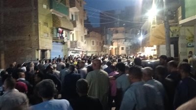 ظل 3 أيام في مياه قناطر بولين.. أهالي كوم حمادة يشيعون جثمان شاب في جنازة مهيبة